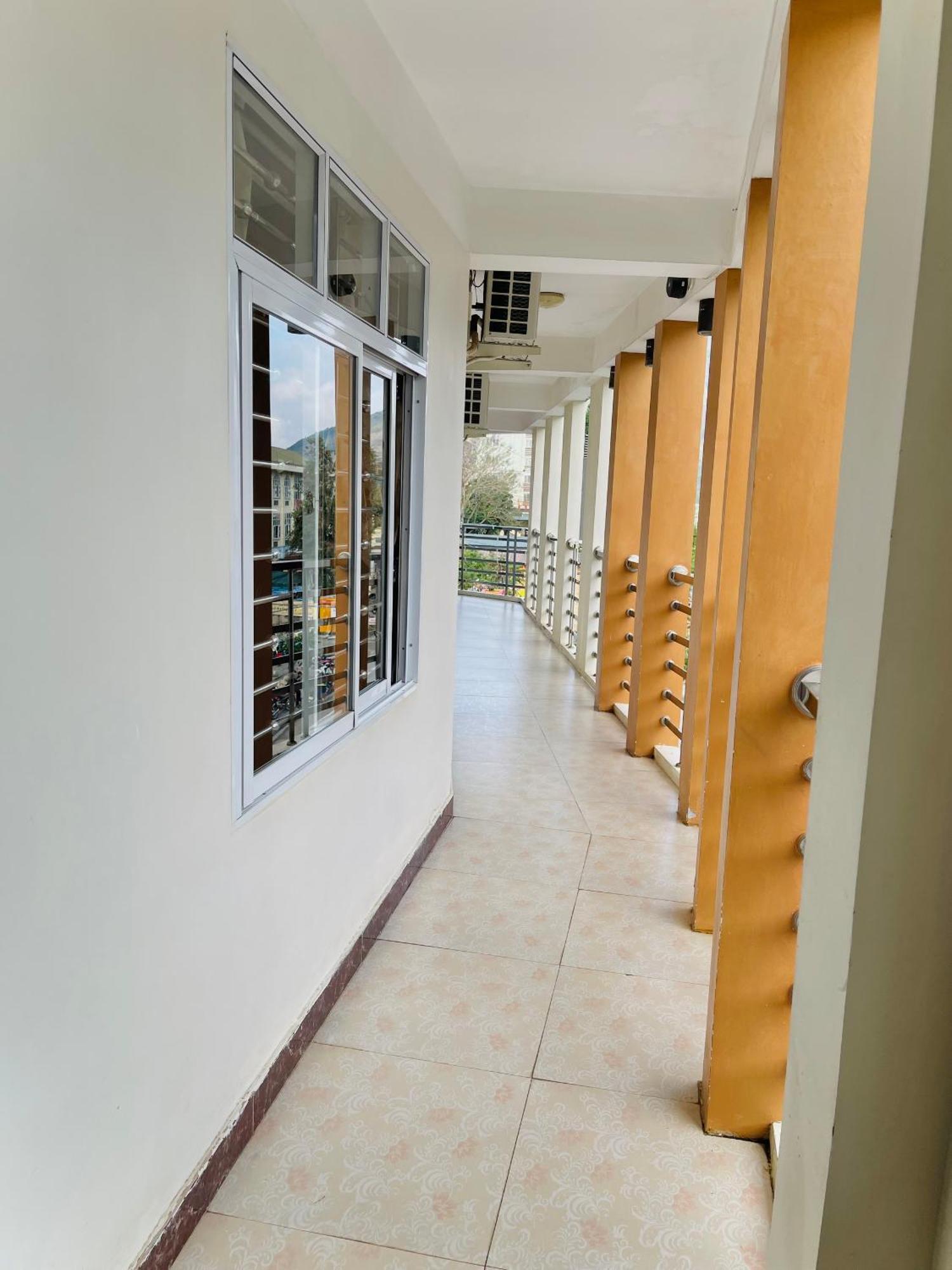 Thai Thinh Hotel 동반 외부 사진
