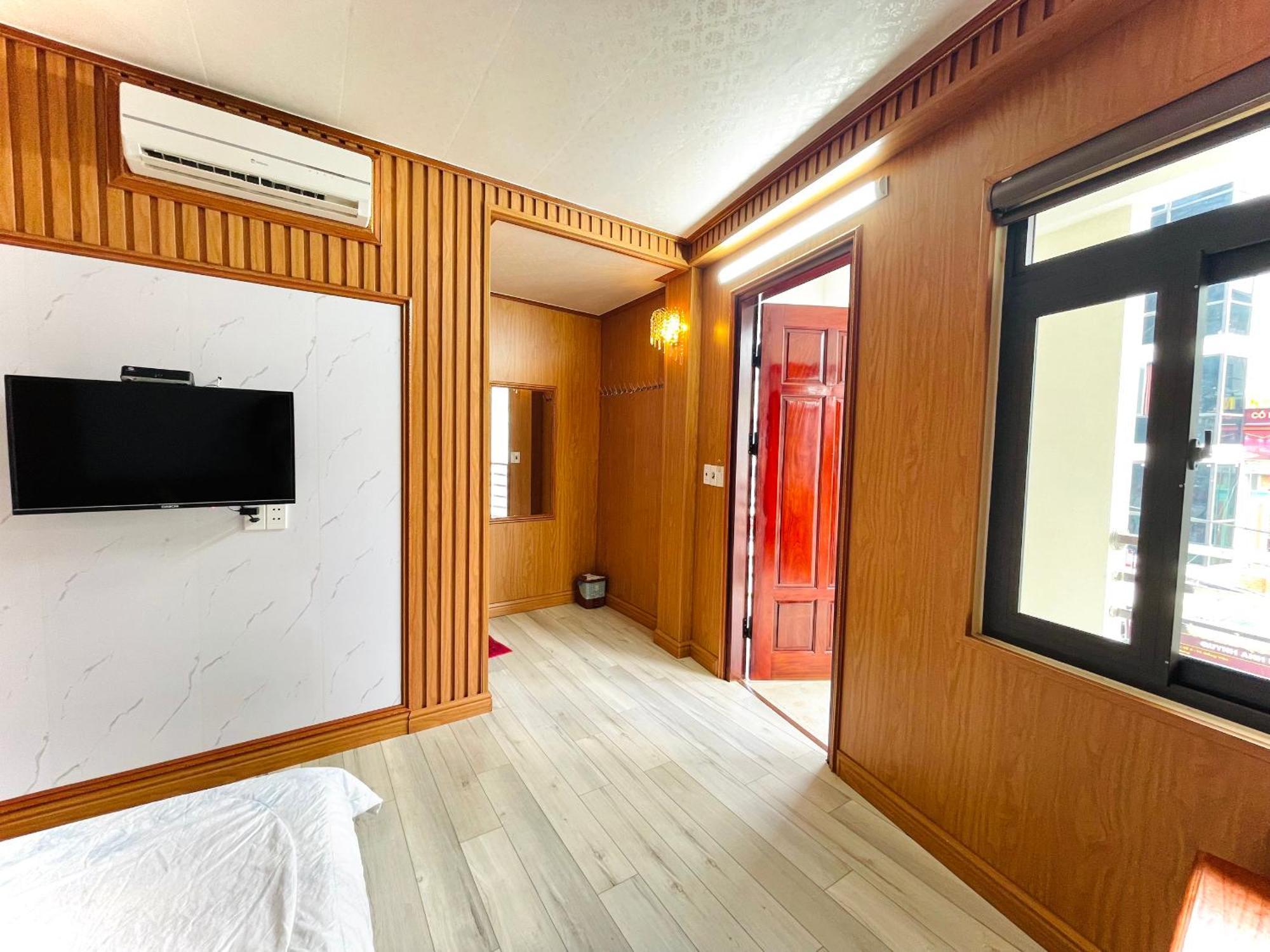 Thai Thinh Hotel 동반 외부 사진